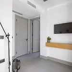Отель Alle *
