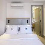 Alle Hotel *